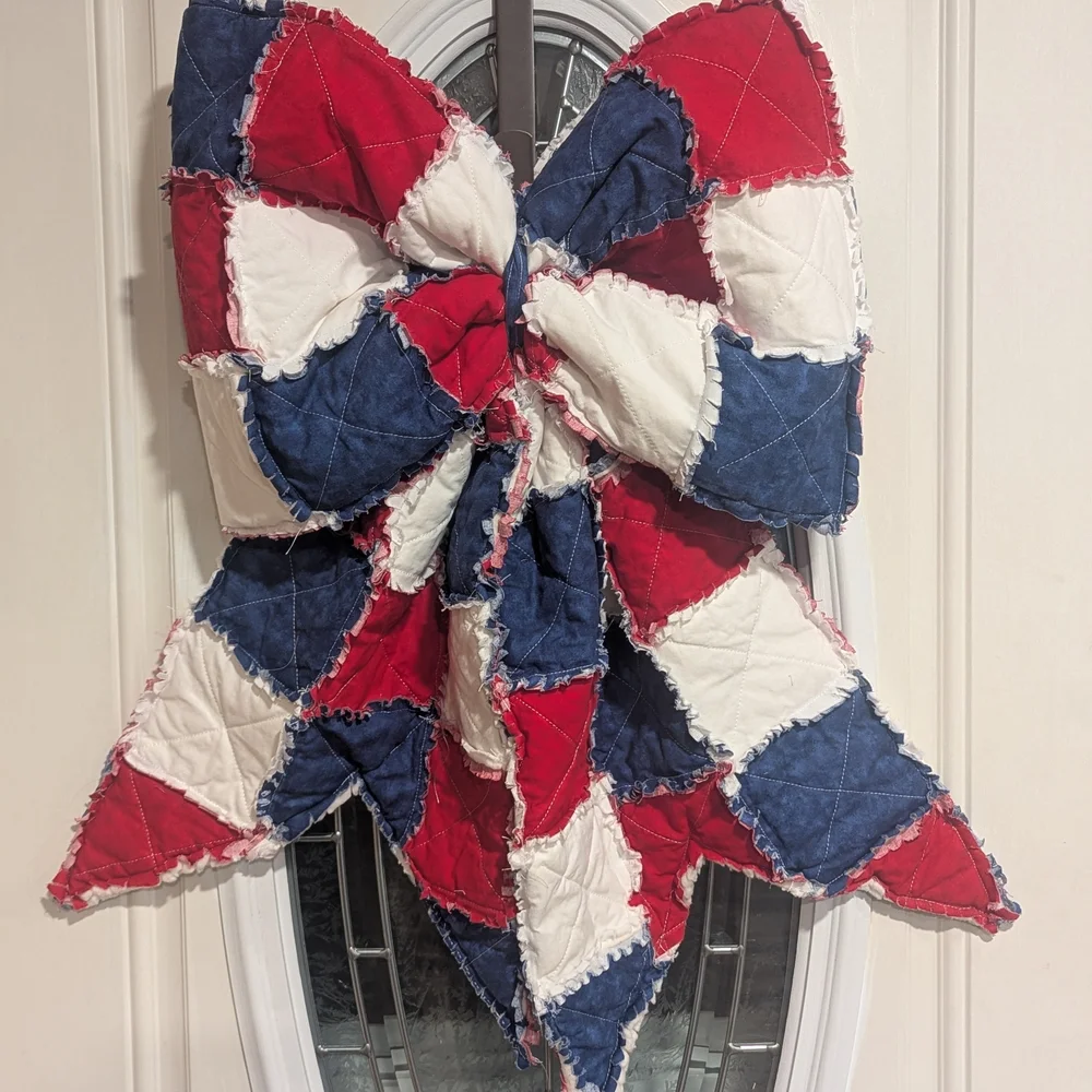 Handmade Patriotic Rag Quilt Door Bow - Picture 3 of 7